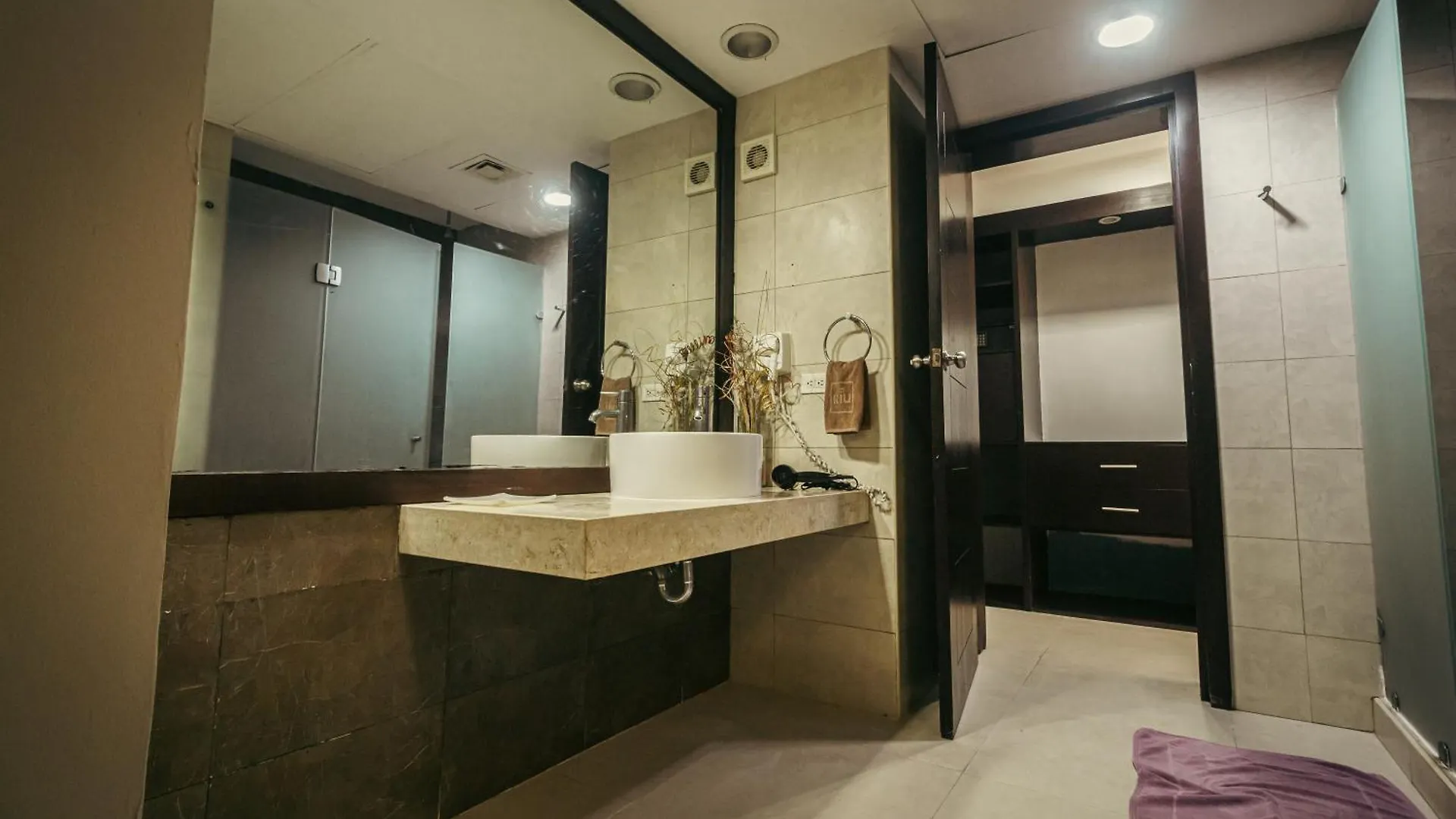 Ξενοδοχείο με διαμερίσματα Aldea Thai Downtown Oceanview Residences Πλάγια Ντελ Κάρμεν